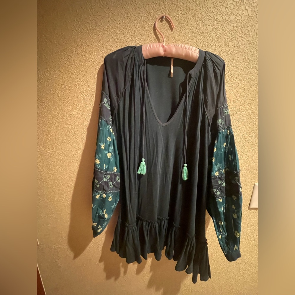 Free People tunic